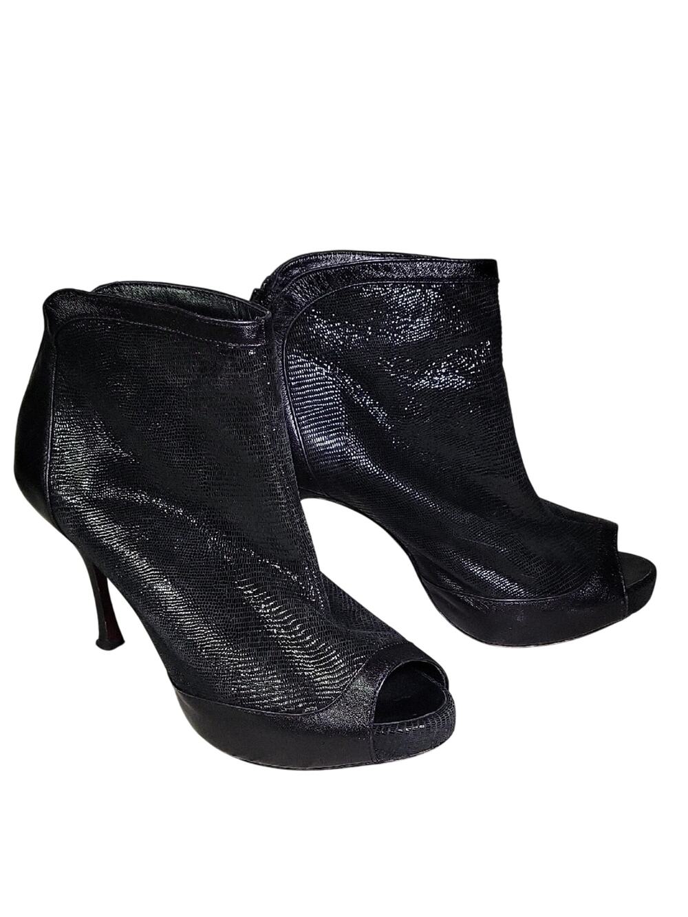 Amalfi by Rangoni Black Leather Peep Toe Back Zip Ankle Boots Womens Size 7